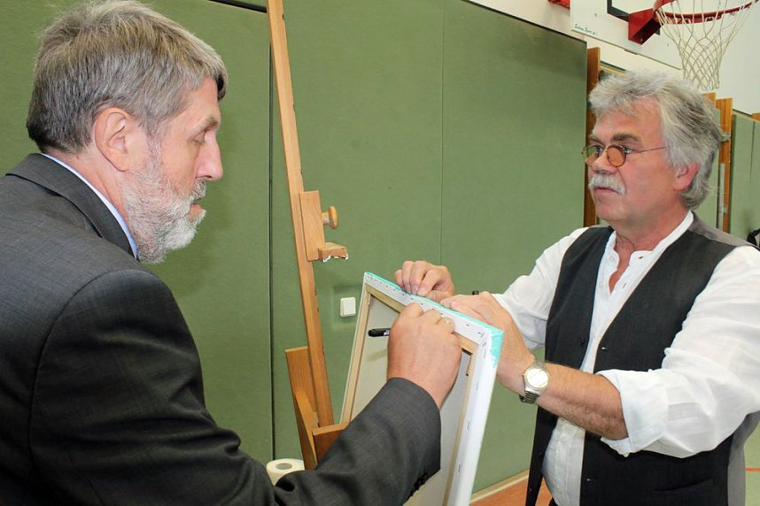 Spatenstich f&uuml;r Franzbergschule erfolgt