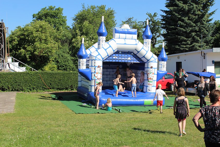 Fachschule organisierte wieder Schwimmbadfest