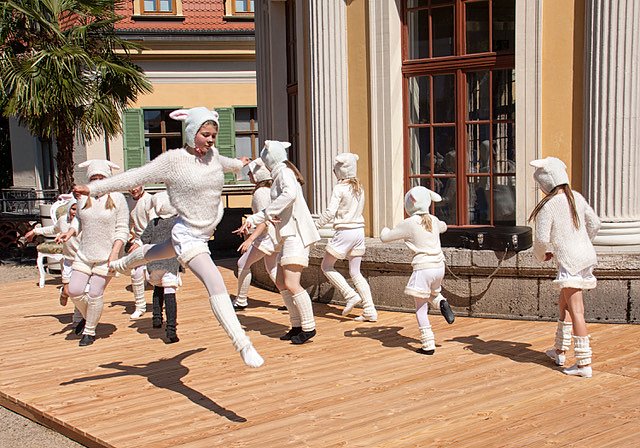 Das Tanzstudio Radeva wird mit seinen Eleven bei den Sondersh&auml;user Schlossfestspielen gastieren