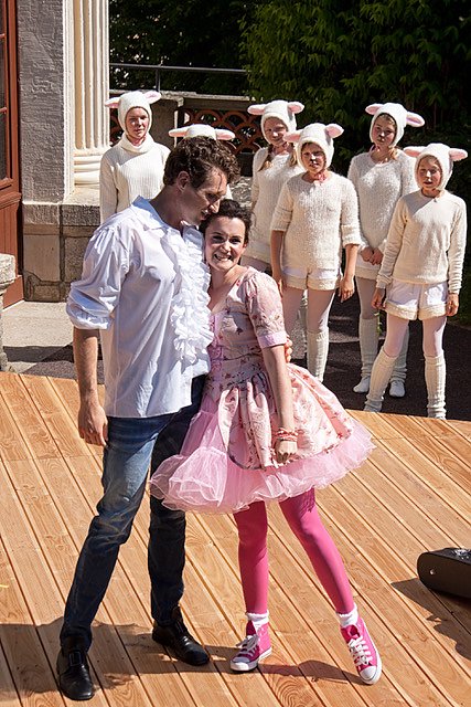 Das Tanzstudio Radeva wird mit seinen Eleven bei den Sondersh&auml;user Schlossfestspielen gastieren