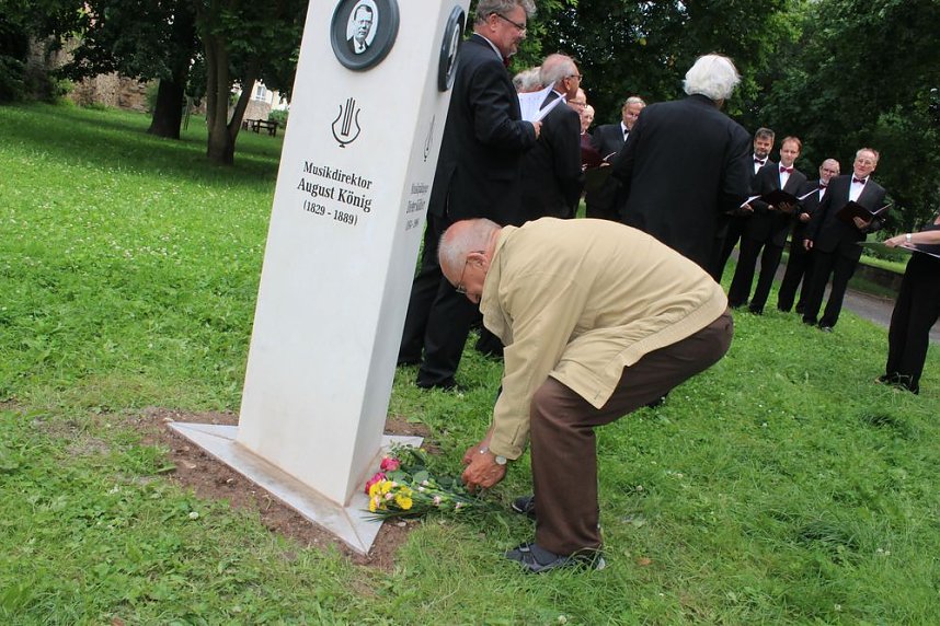 Gedenkstein in Sondershausen enth&uuml;llt