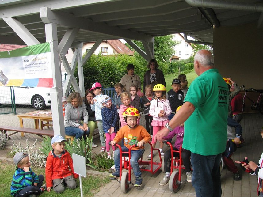 Verkehrssicherheitstag der Kita Bienchen Heldrungen