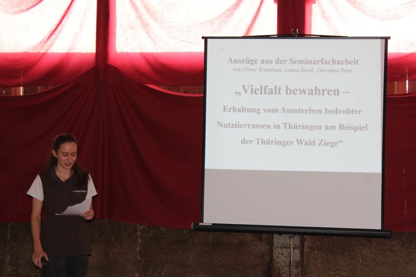  Ministerpr&auml;sident wird Pate von Tieren