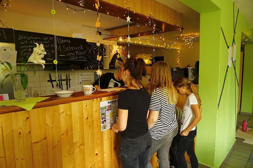 Im Jugendclub Hasenholz