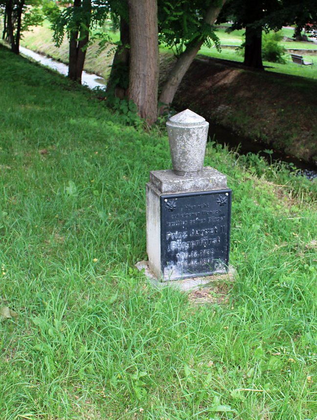 Informationstafel angeregt