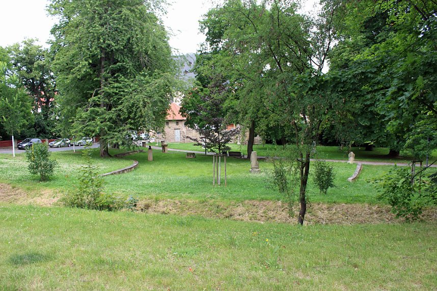 Informationstafel angeregt