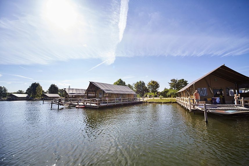 WasserLodges auf Ferienpark TerSpegelt