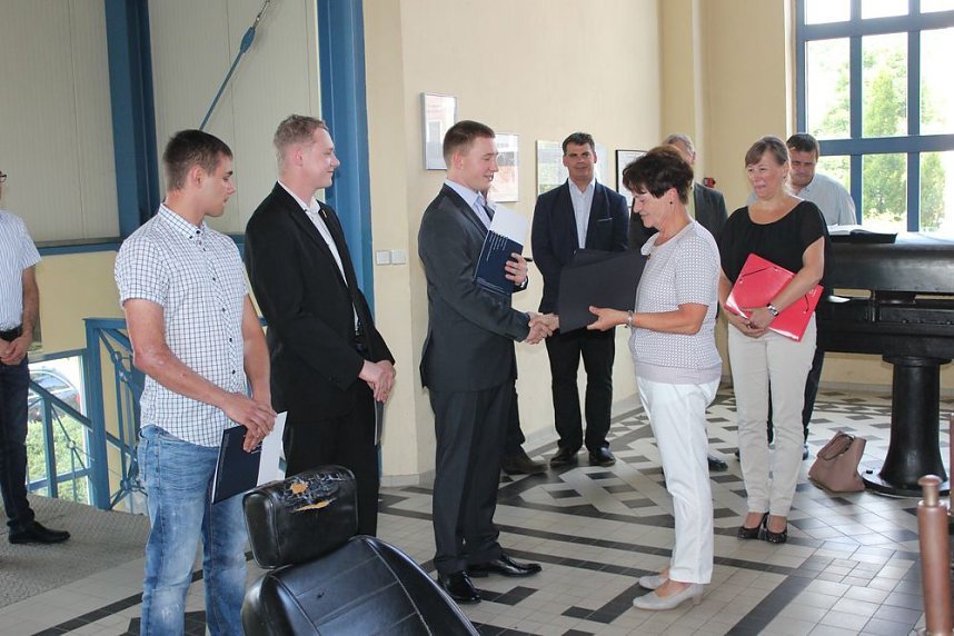 Bergbautechnologen beendeten Ausbildung