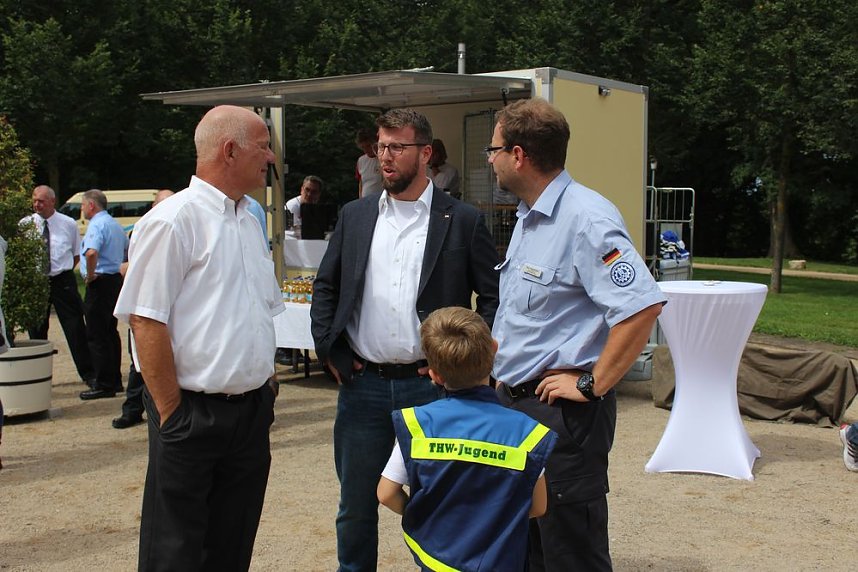 24 wertvolle "Kutschen" &uuml;bergeben