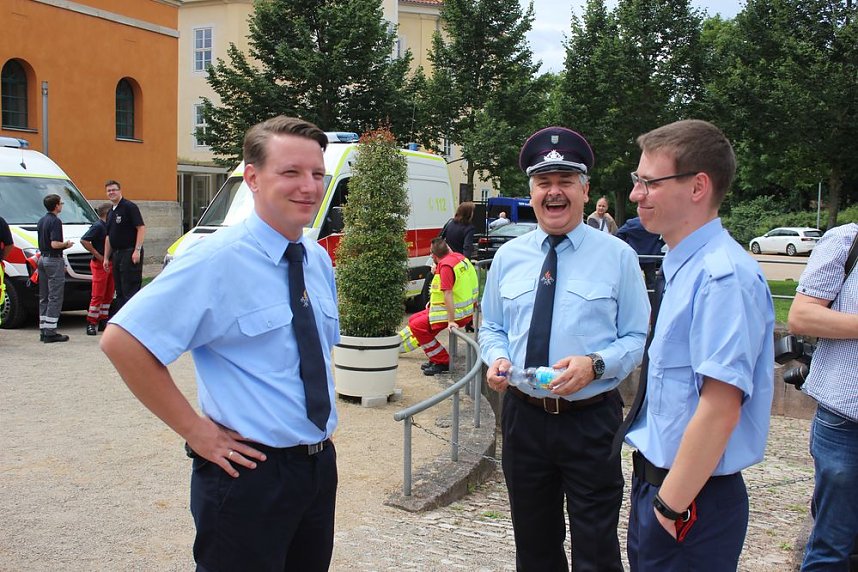 24 wertvolle "Kutschen" &uuml;bergeben