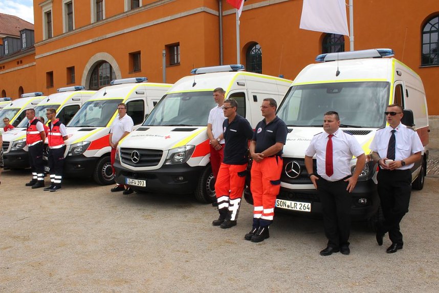 24 wertvolle "Kutschen" &uuml;bergeben