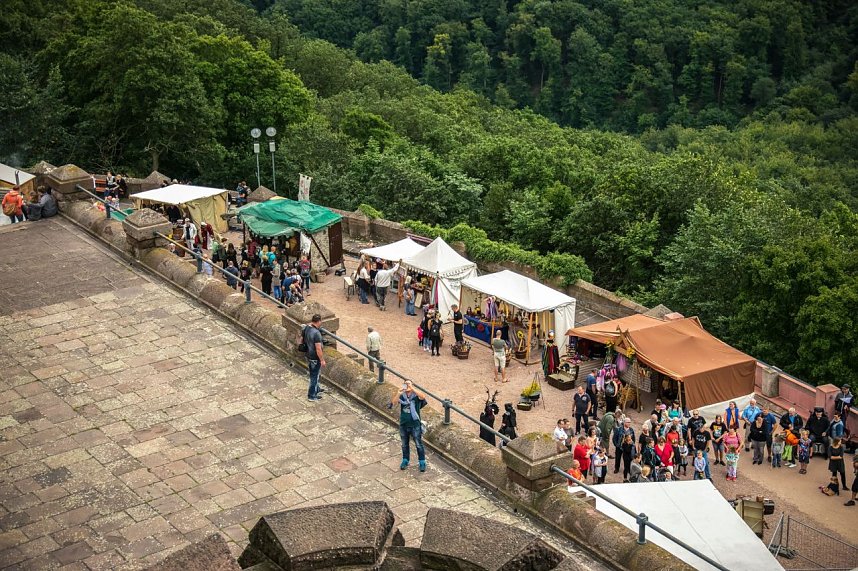 Mittelalterliches Treiben am Kyffh&auml;user