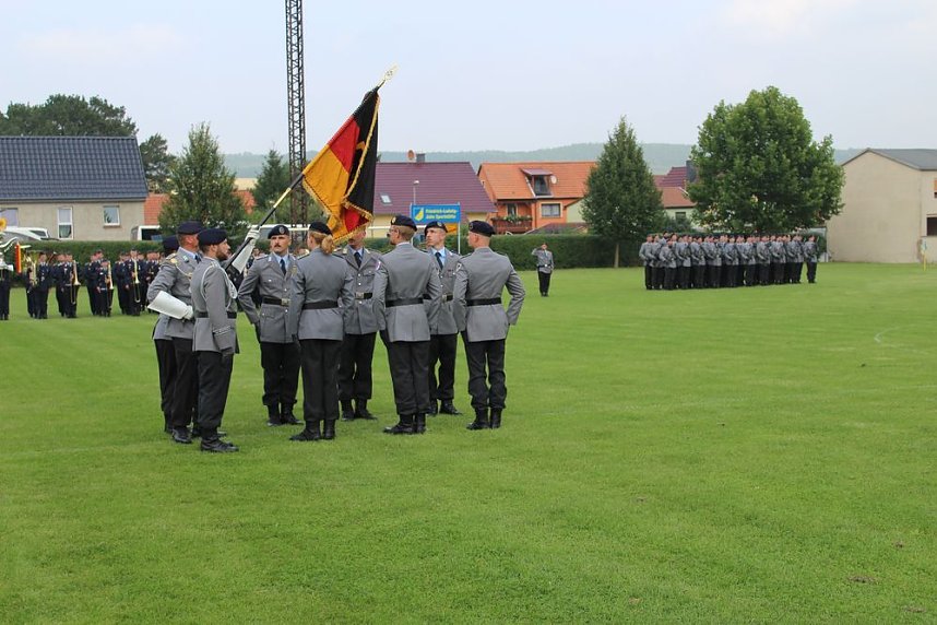 Feierliche  Vereidigung in Berka
