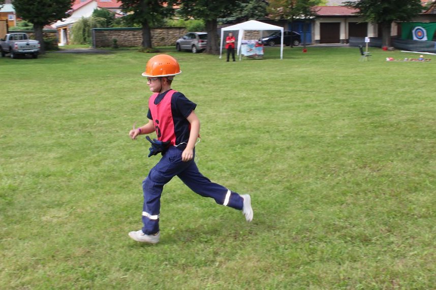  Vereine feiern mit den Kameraden der FFW