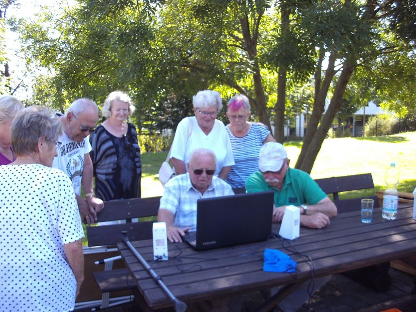 Reaktionstest f&uuml;r Senioren mit der Verkehrswacht