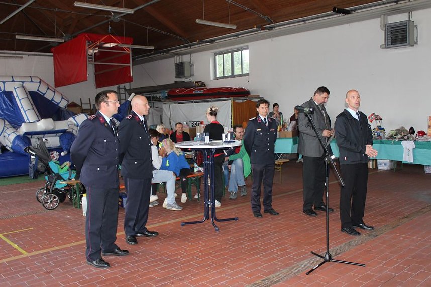 Feuerwehr buntem Programm