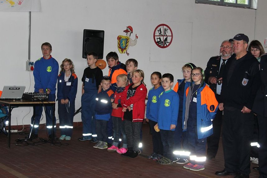 Feuerwehr buntem Programm