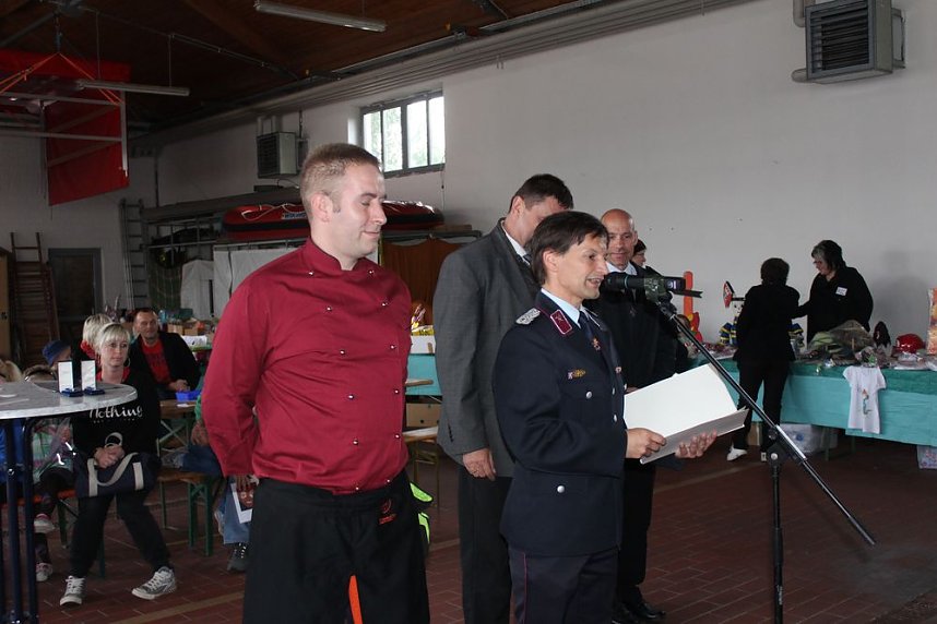 Feuerwehr buntem Programm