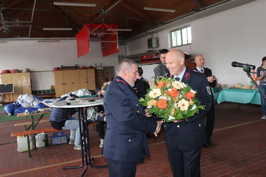 Feuerwehr buntem Programm