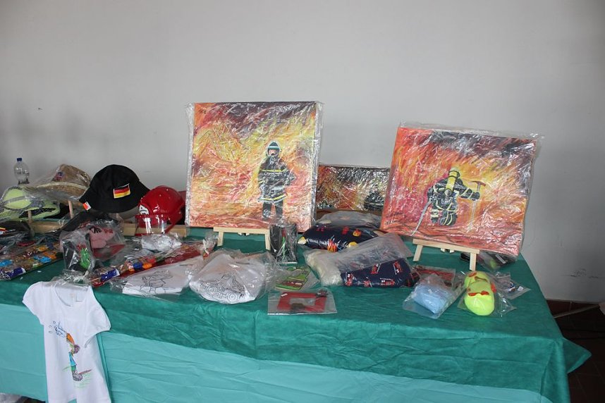 Feuerwehr buntem Programm