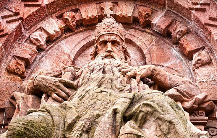 Auf zum Oktoberfest am Kyffh&auml;user-Denkmal