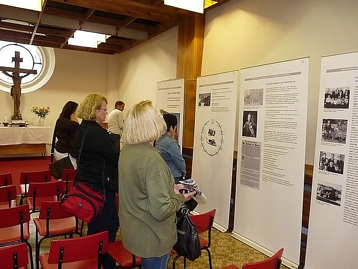 Volk auf dem Weg 