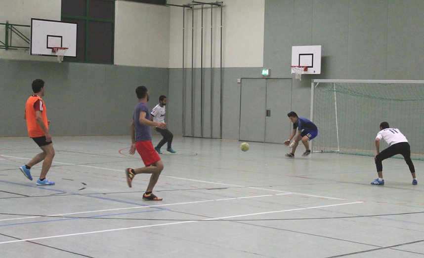 Cliquenfu&szlig;ballturnier � Fair geht vor