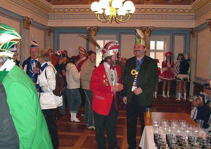 Rathausst&uuml;rmung der Karnevalsvereine