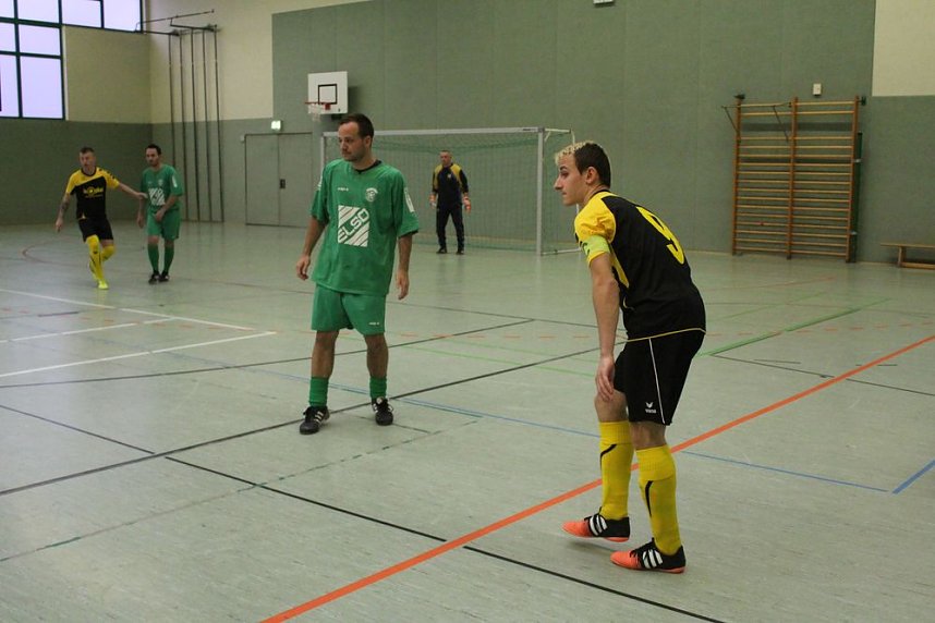 Cup-Verteidiger wurde gefordert