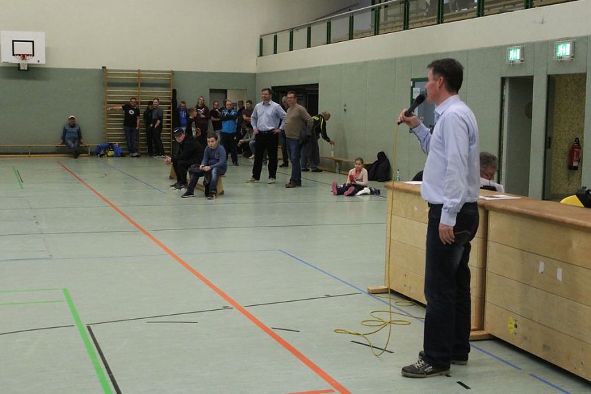 Cup-Verteidiger wurde gefordert