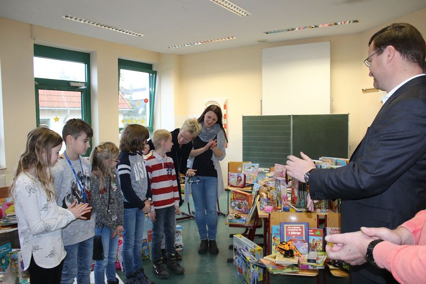 Wieder ein riesiger Berg voll Spielzeug