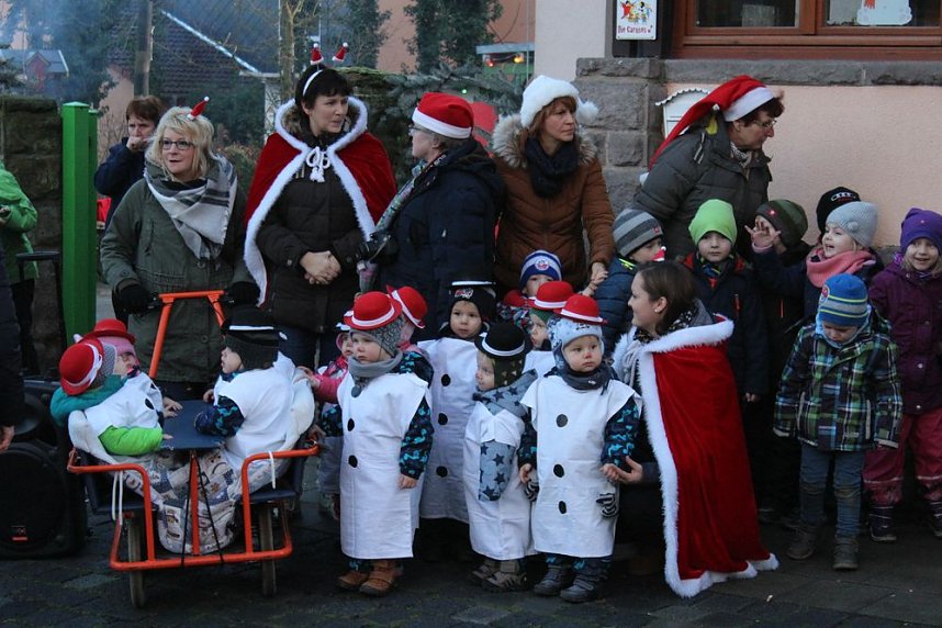 Weihnachtsmarkt an der Kindervilla