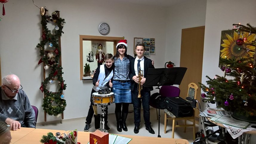 Weihnachtsfeier bei der Volkssolidarit&auml;t