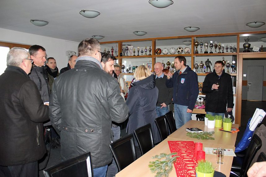 Sportplatz Oldisleben &uuml;bergeben