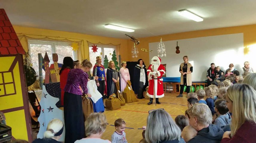 Weihnachts&uuml;berraschung in Kita