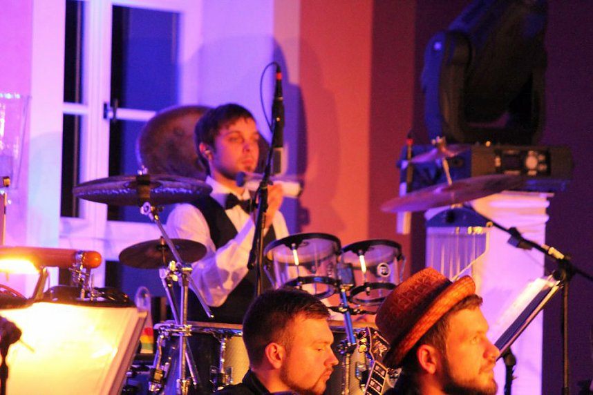 Stehende Ovationen im Achteckhaus