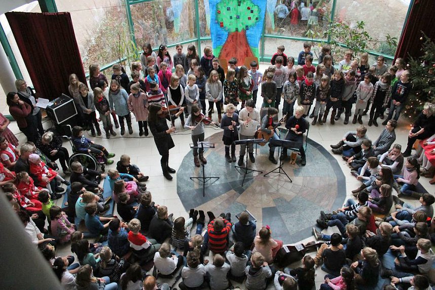 Weihnachtslieder in der Talstra&szlig;e