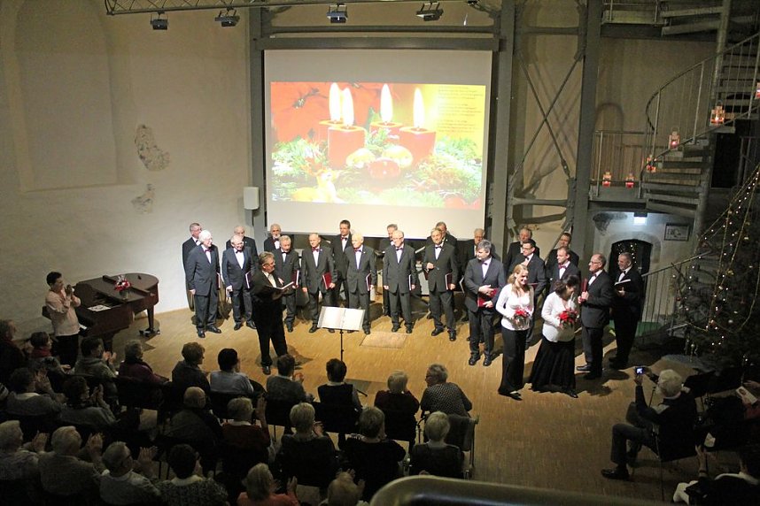 Mit dem Albert-Fischer-Chor in die Weihnacht