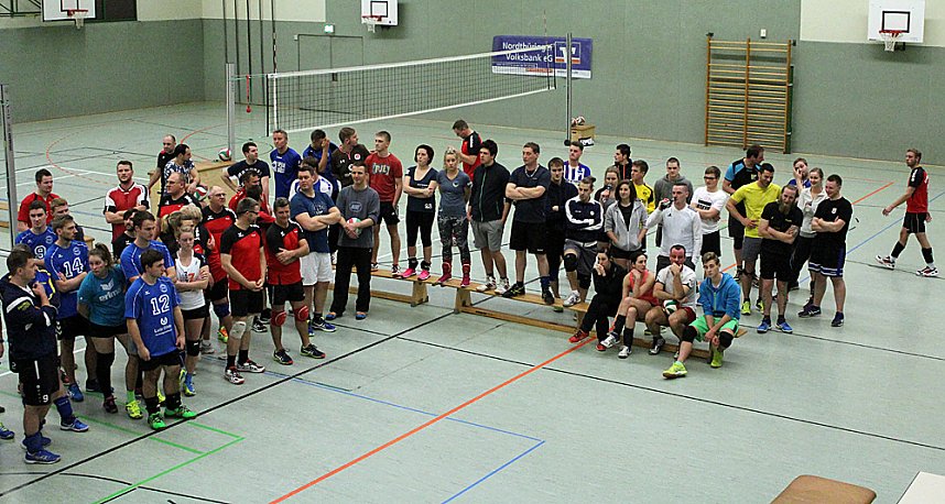 Volleyballturnier mit Rekordbeteiligung gestartet