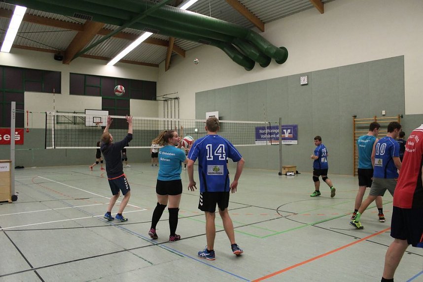 Volleyballturnier mit Rekordbeteiligung gestartet