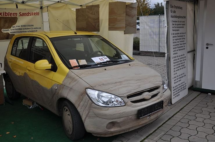 Messe im Autohaus Peter