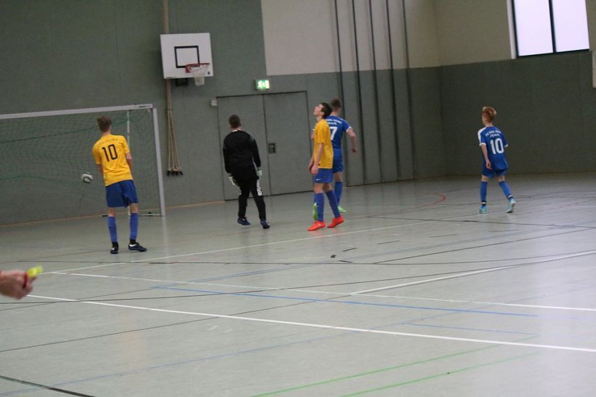 Stark besetzter 5. Allianz-Hallencup begonnen