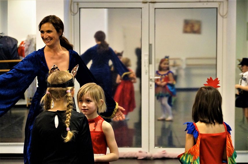 Kinderfasching Tanzstudio Radeva