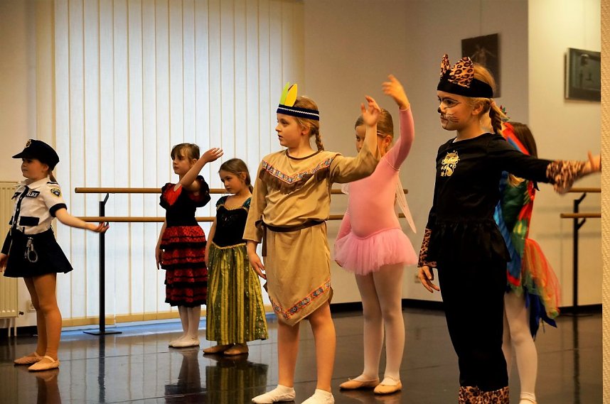 Kinderfasching Tanzstudio Radeva