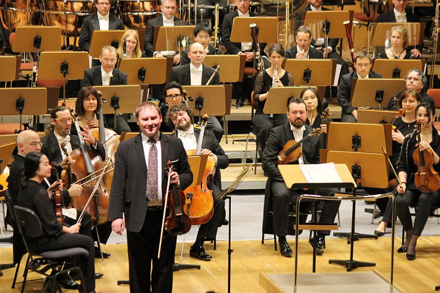 Smentek brillierte im 4. Sinfoniekonzert
