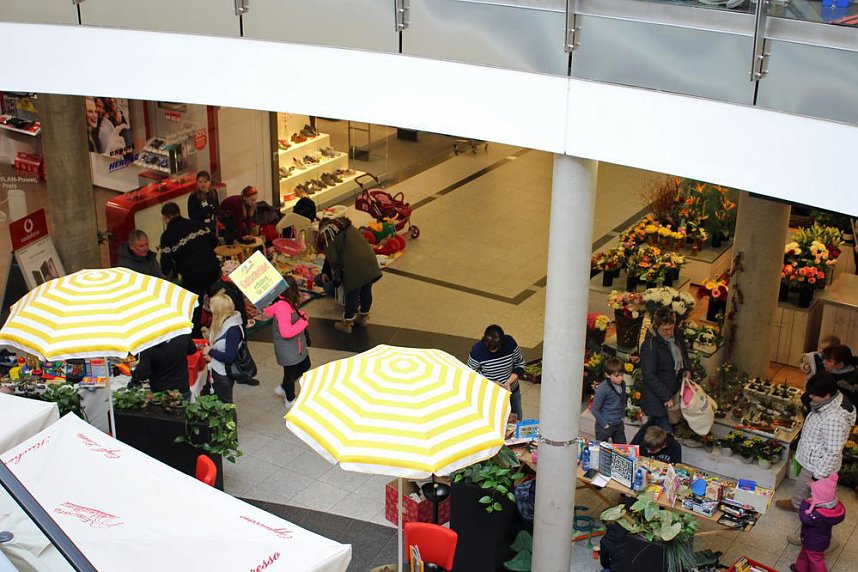 Kindertr&ouml;delmarkt in der Galerie