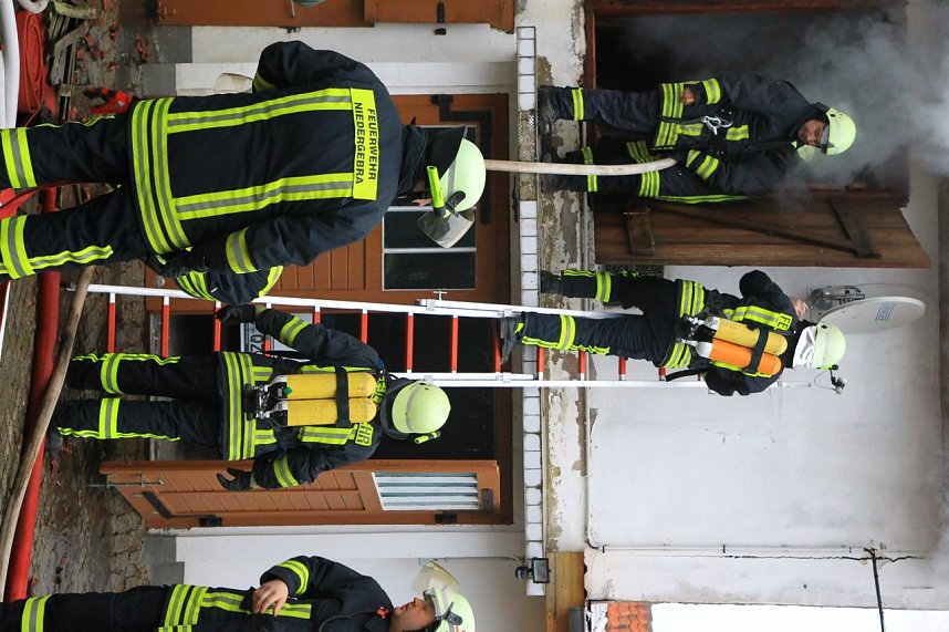 Scheunenbrand in Gro&szlig;berndten