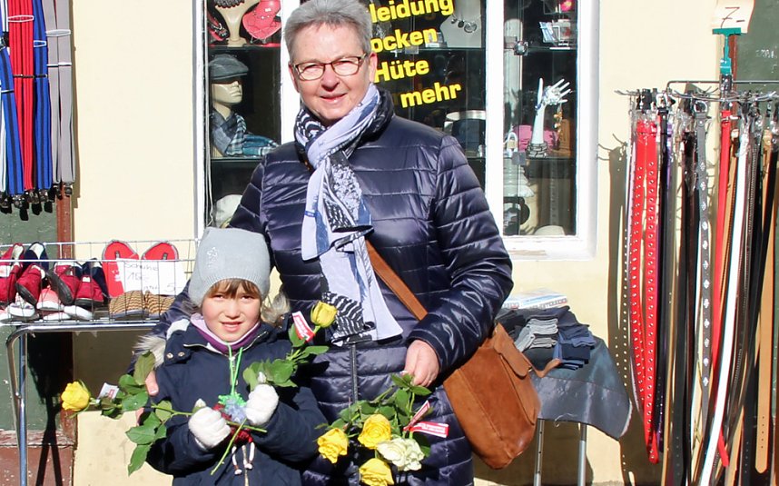 Blumengru&szlig; von den Linken
