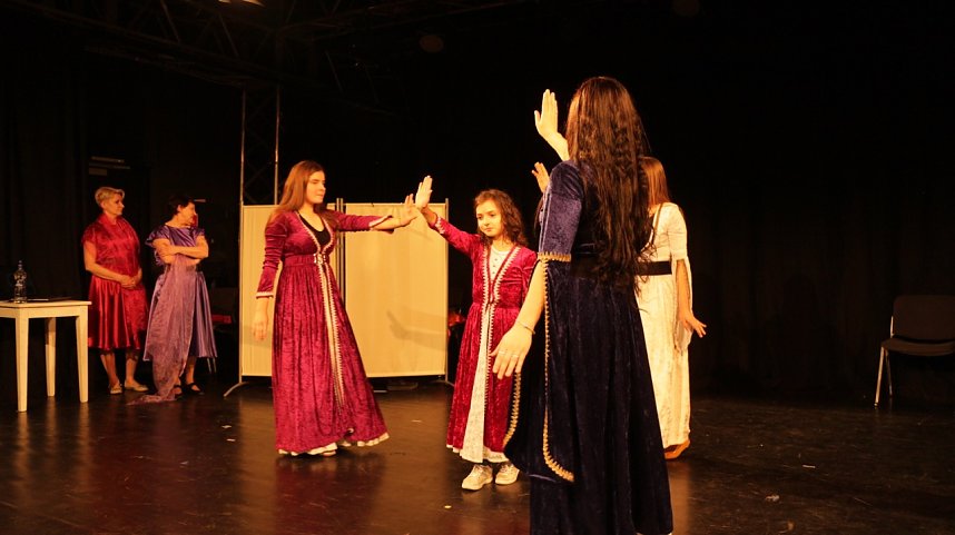 Tanztheater zum Weltfrauentag