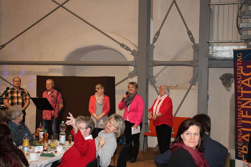 Mit Sir Henry gefeiert